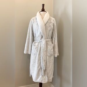 Heather gray robe